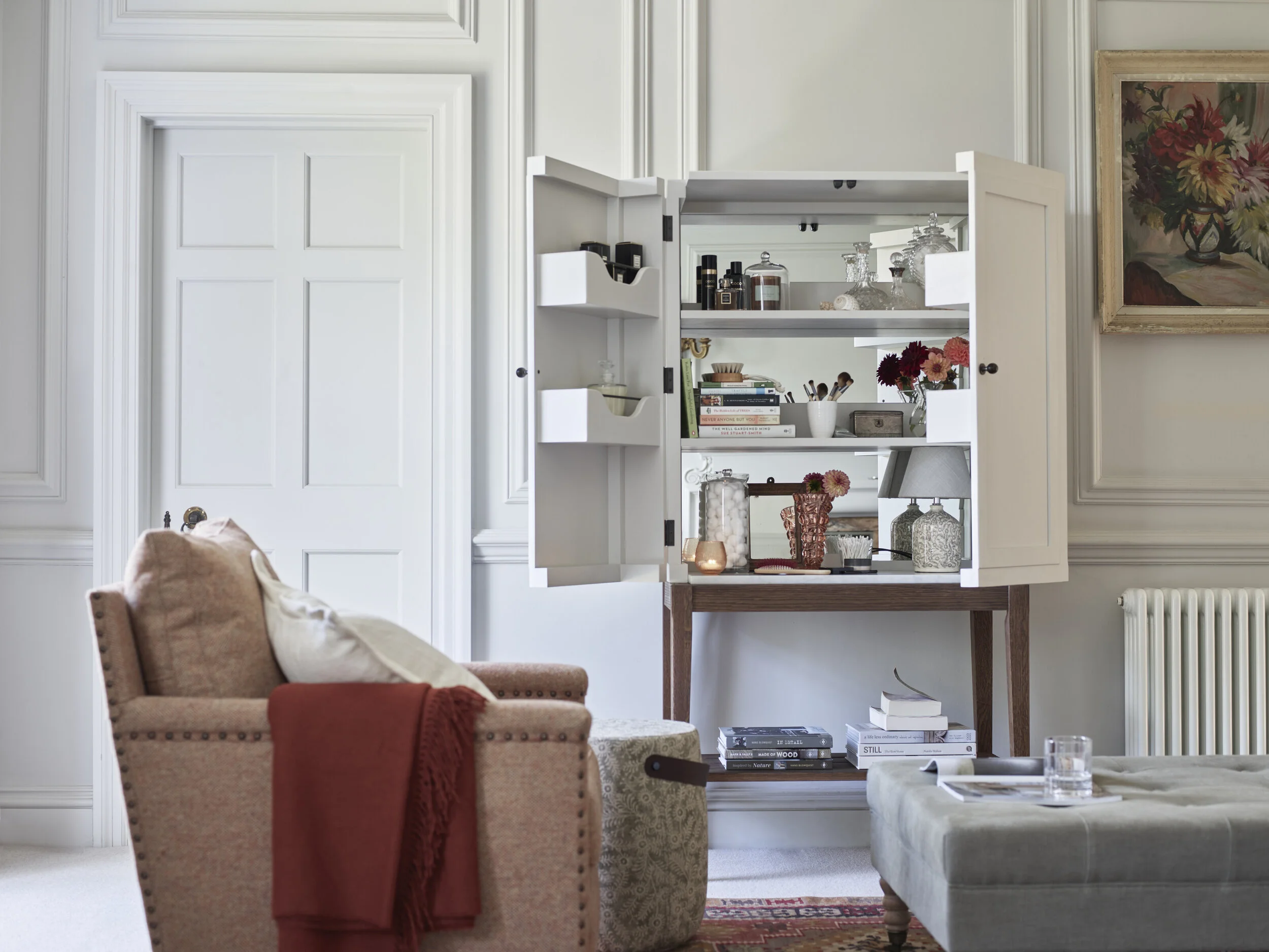 Large-AW20_ArdinglyLillyCabinet_508.jpg