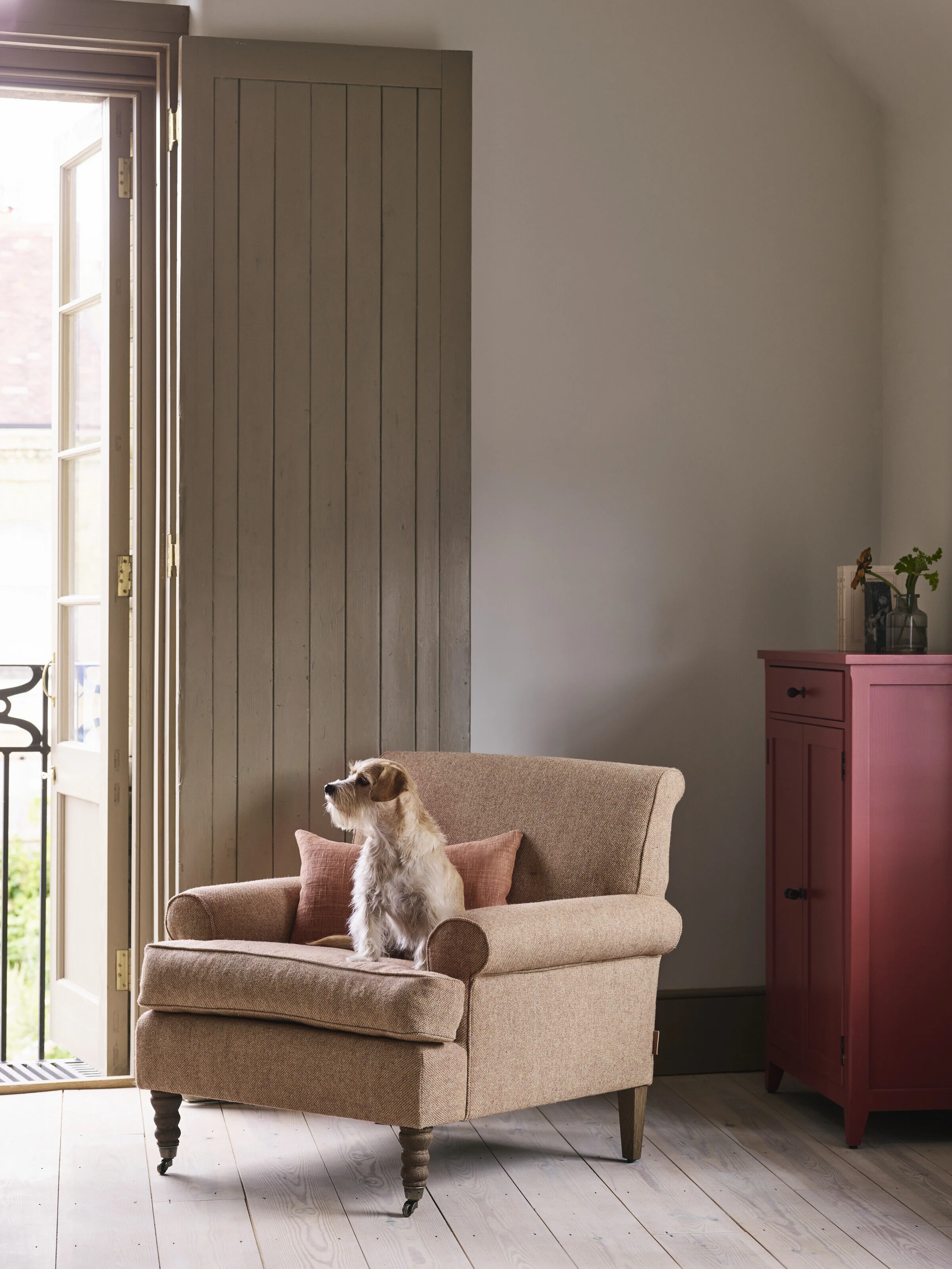 Large-20.07.16_NEPTUNE_GEORGE_ARMCHAIR_A_028.jpg