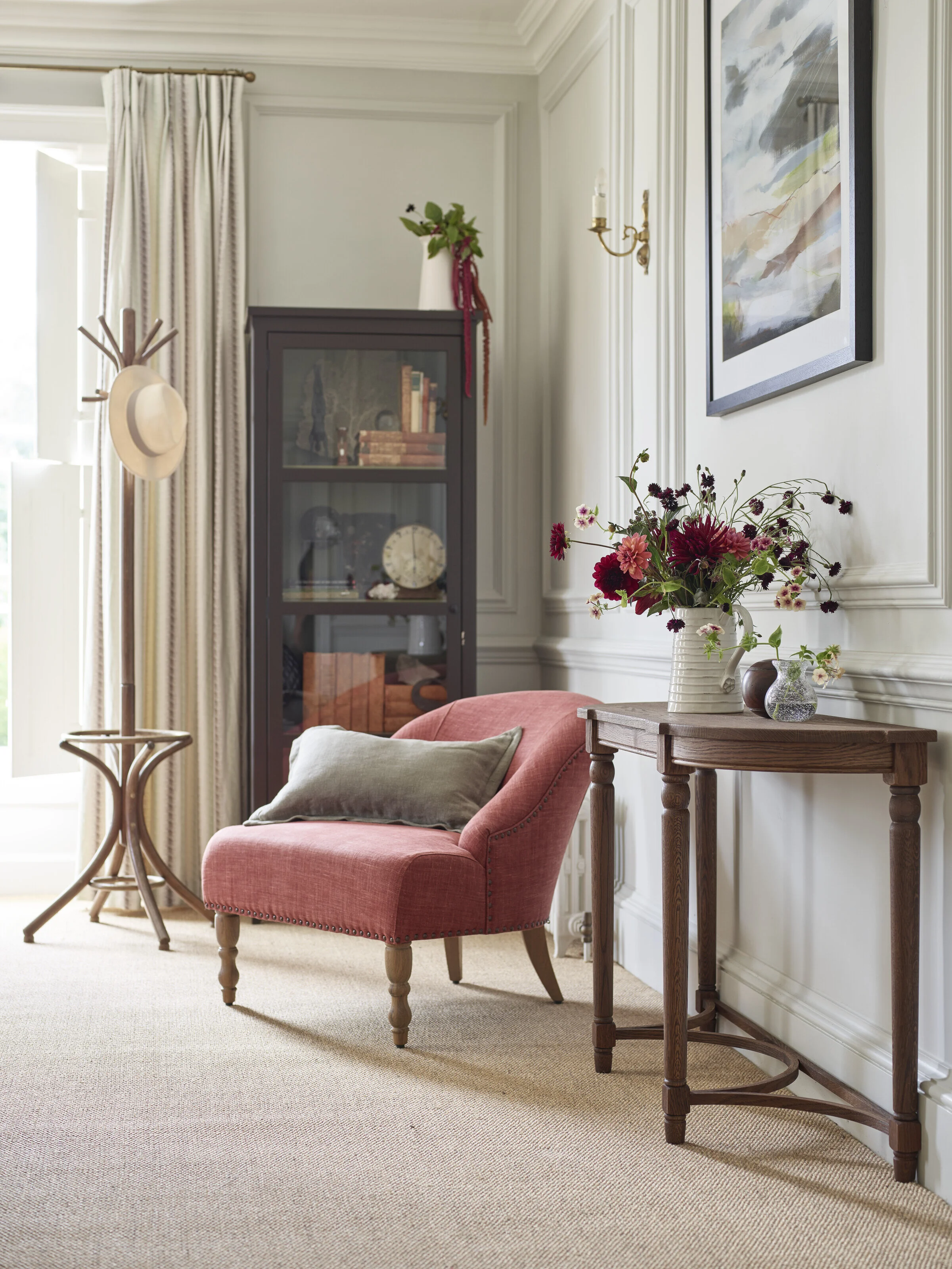 Large-AW20_SheptonGlazedCabinet_254.jpg